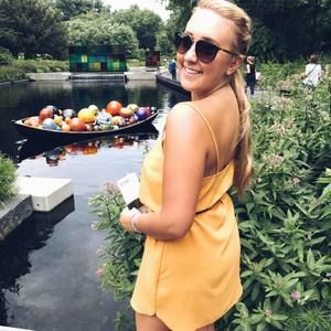 Meet your Posher, Juli